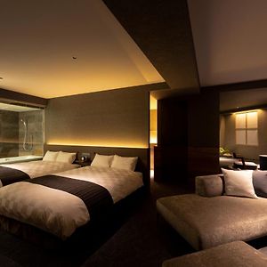 Corner Suite Tatami area